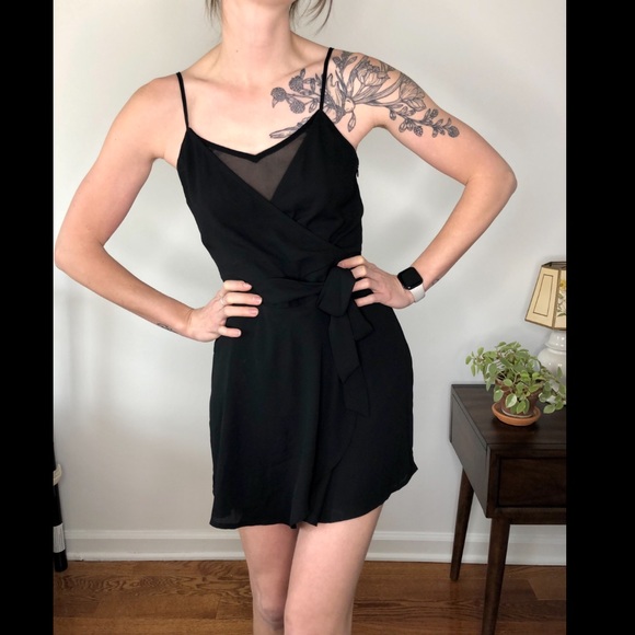 Express Wrap Front Skort Romper with Bow - Picture 16 of 17